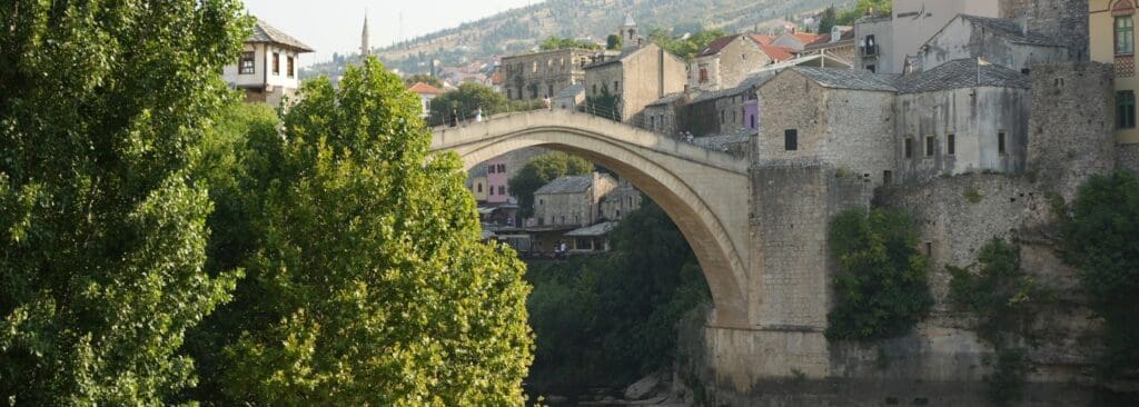 Besuche die Altstadt von Mostar in Bosnien und Herzegowina