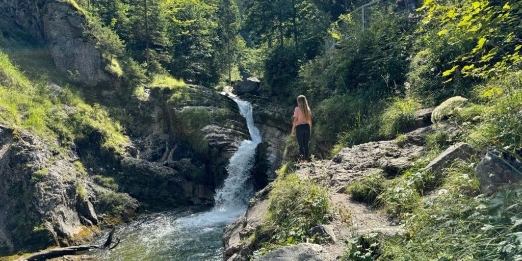 Kuhfluchtwaserfälle mit Wasserbecken
